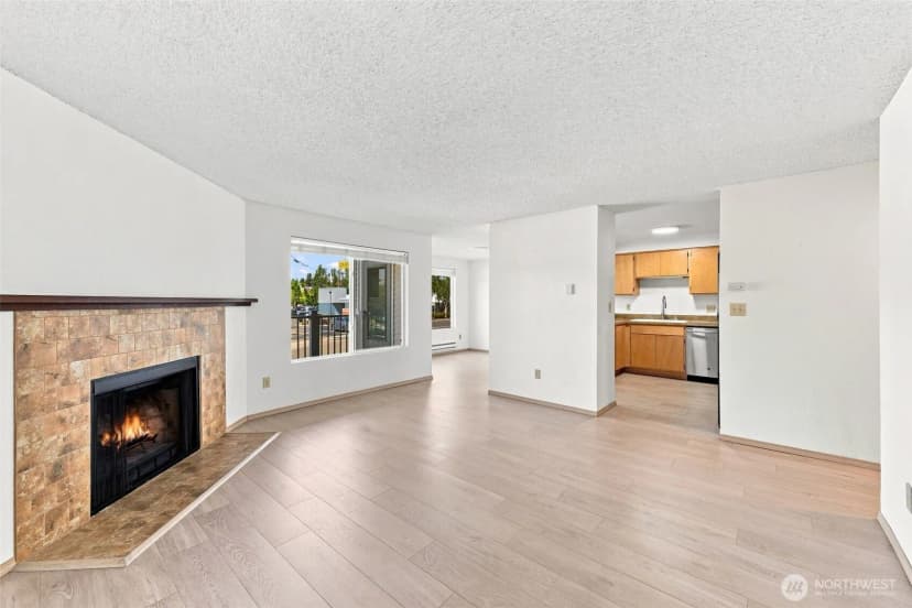 Property photo for 9000 25th Avenue Sw #102a, Seattle photo 11