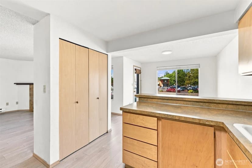 Property photo for 9000 25th Avenue Sw #102a, Seattle photo 20
