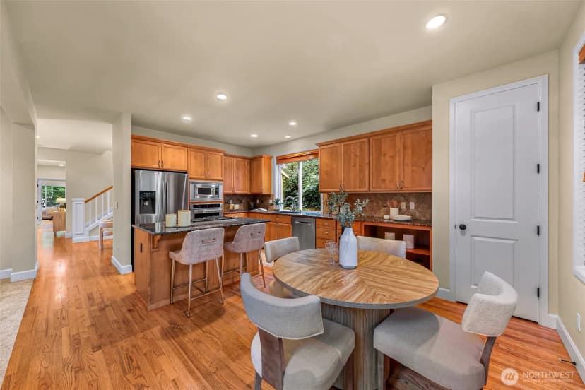 Property photo for 12019 178th Place Ne, Redmond photo 10
