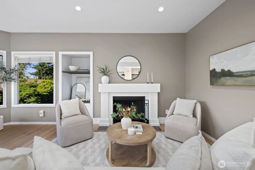 Property photo for 2616 4th Avenue N #402, Seattle photo 10
