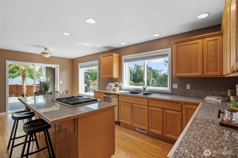 Property photo for 11521 42nd Place Se, Snohomish photo 10