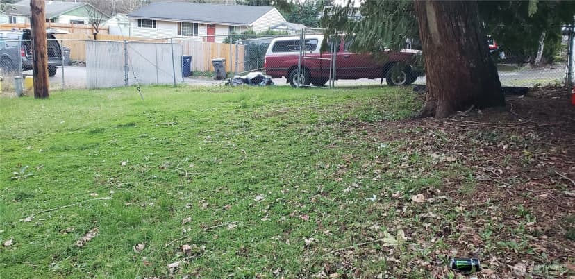 Property photo for 335 Xx 18th Avenue S, Federal Way photo 6