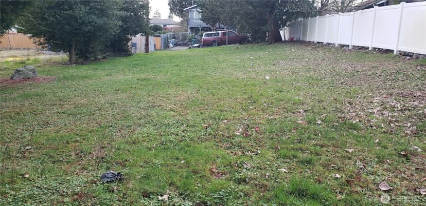 Property photo for 335 Xx 18th Avenue S, Federal Way photo 7