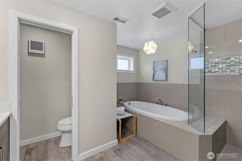 Property photo for 8917 Fauntleroy Way Sw, Seattle photo 19