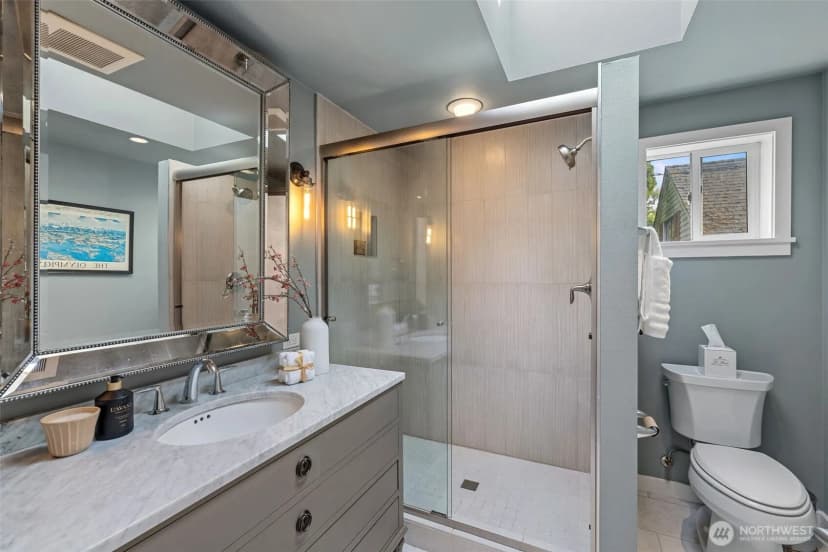Property photo for 8917 Fauntleroy Way Sw, Seattle photo 13