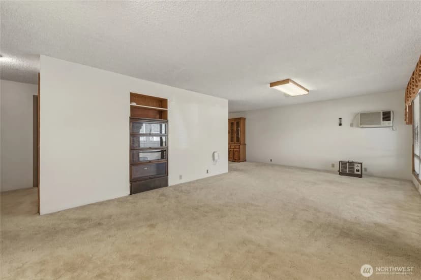 Property photo for 309 Ne Ash Street, College Place photo 3