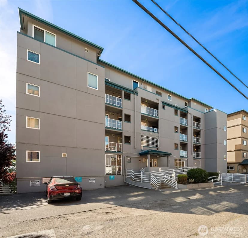 Property photo for 420 Melrose Avenue E #902, Seattle photo 35