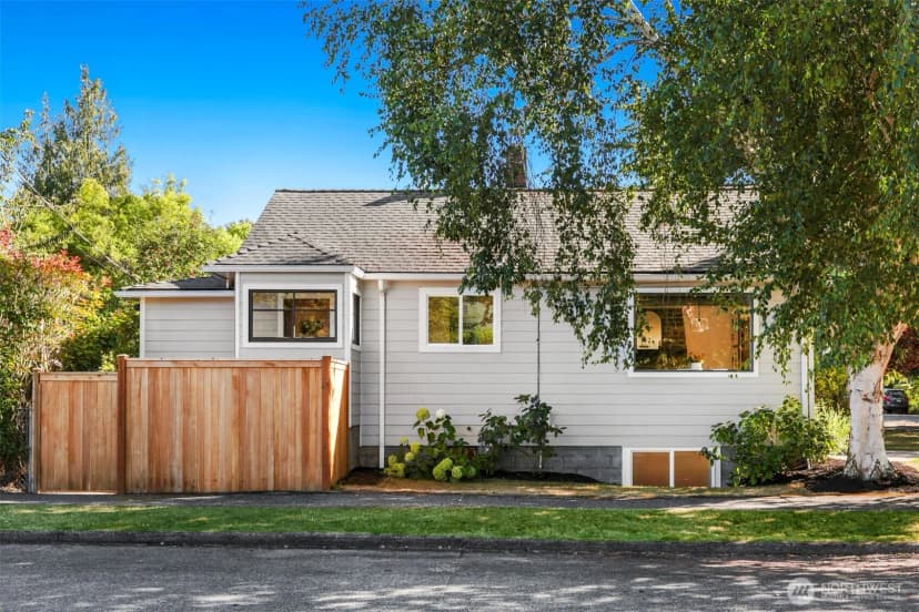 Property photo for 8062 30th Avenue Nw, Seattle photo 30