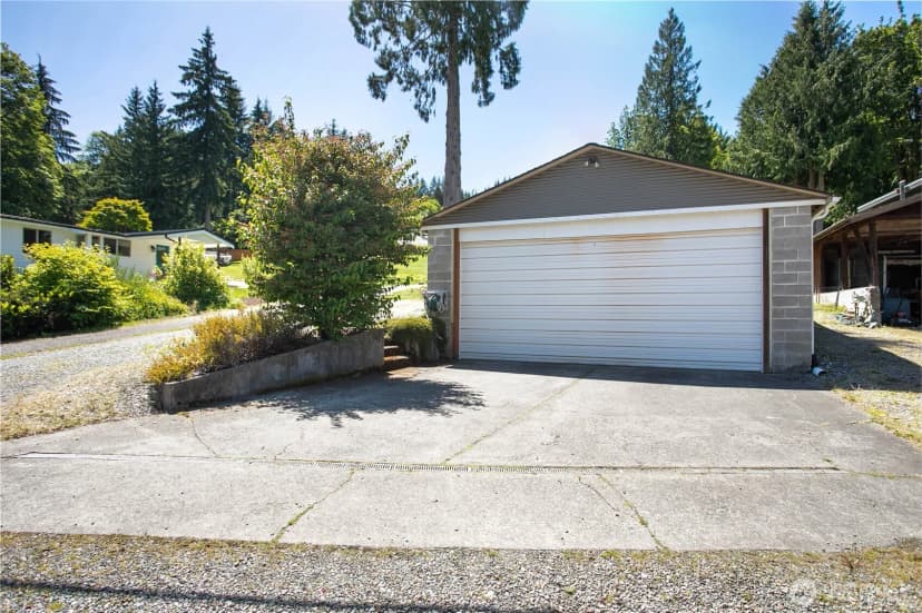 Property photo for 482 W Lake Samish Drive, Bellingham photo 36