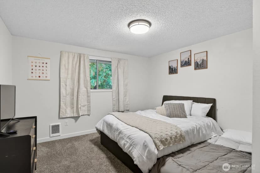Property photo for 2730 Iroquois Drive, Mount Vernon photo 19