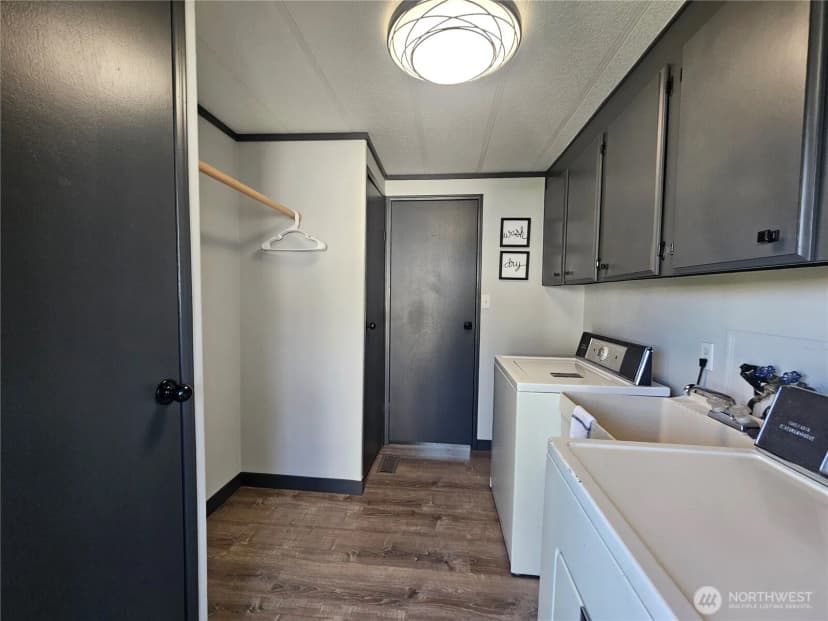 Property photo for 9101 Steilacoom Road Se #50, Olympia photo 19