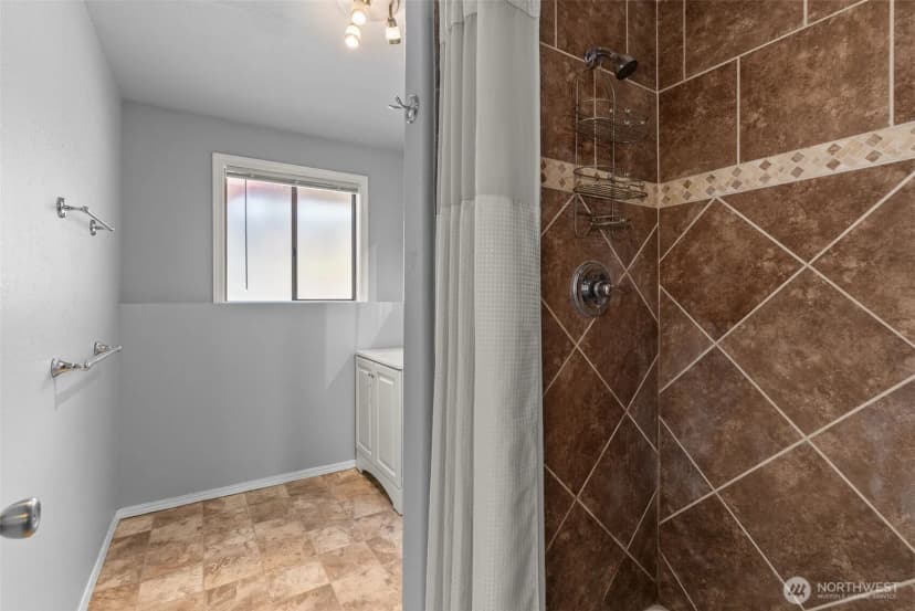 Property photo for 1212 Fowler Street, Raymond photo 22