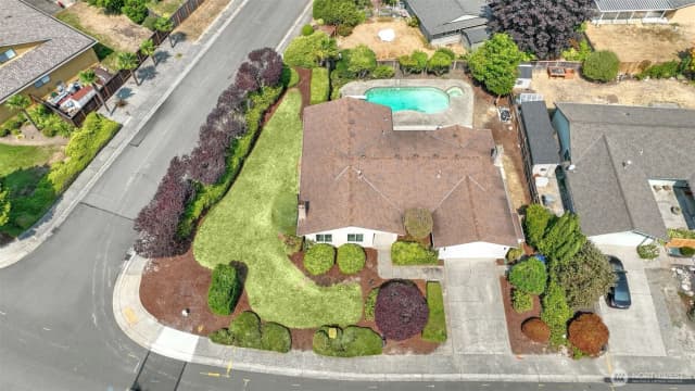 Property photo for 14656 Se Fairwood Boulevard, Renton photo 2