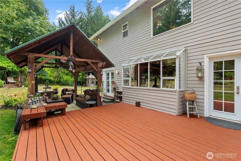 Property photo for 23924 Se 186th Street, Maple Valley photo 32
