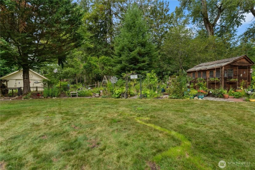 Property photo for 23924 Se 186th Street, Maple Valley photo 35