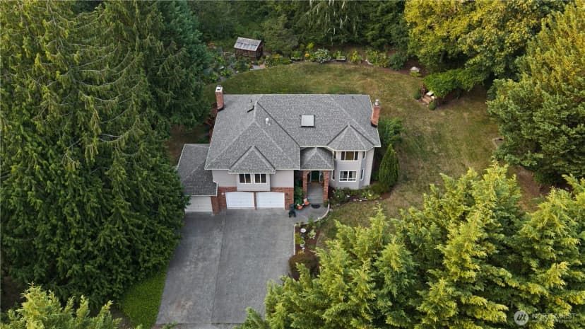 Property photo for 23924 Se 186th Street, Maple Valley photo 3