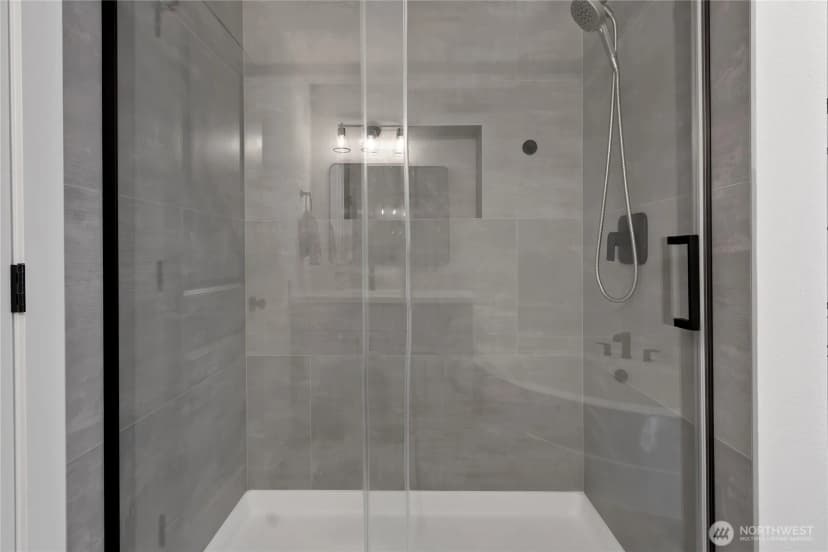 Property photo for 2220 202nd Avenue Sw, Lakebay photo 18