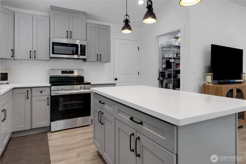 Property photo for 2220 202nd Avenue Sw, Lakebay photo 13