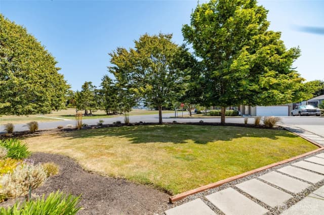 Property photo for 6157 Parkside Drive, Anacortes photo 4