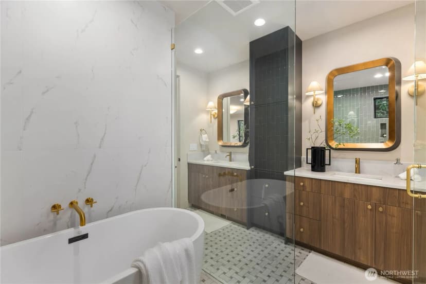 Property photo for 8821 Dibble Avenue Nw, Seattle photo 25