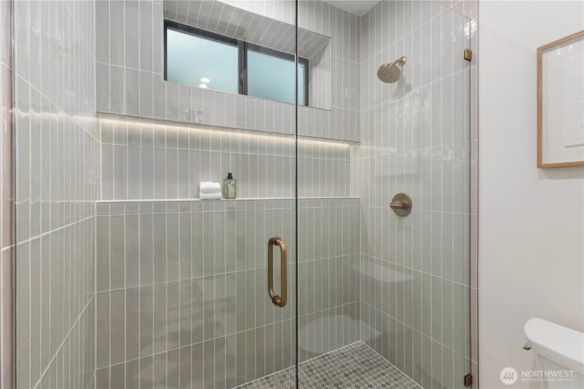 Property photo for 8821 Dibble Avenue Nw, Seattle photo 37