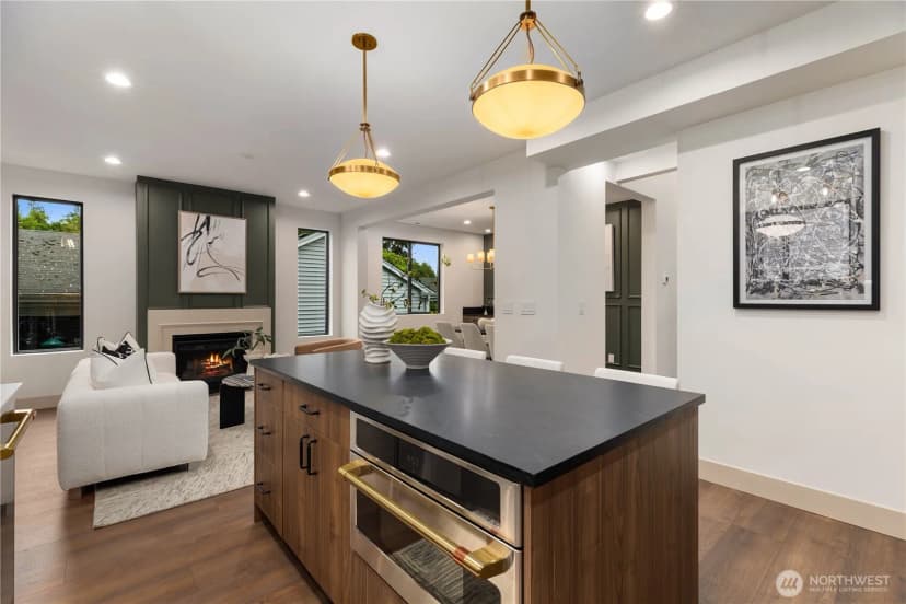 Property photo for 8821 Dibble Avenue Nw, Seattle photo 18