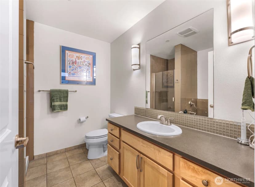 Property photo for 3111 Newmarket Street #302, Bellingham photo 23