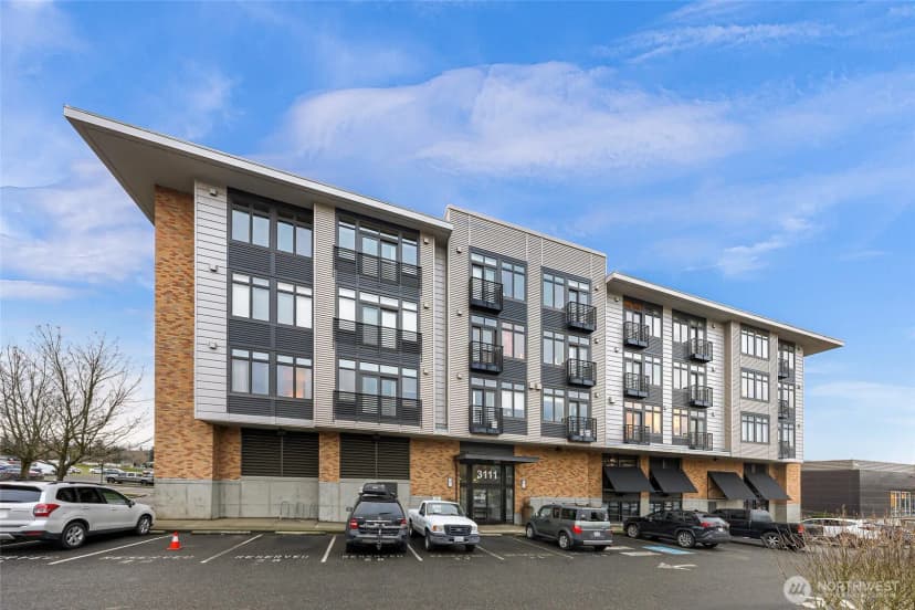 Property photo for 3111 Newmarket Street #302, Bellingham photo 34