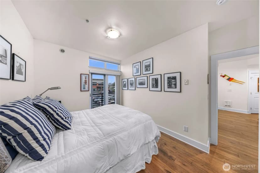Property photo for 3111 Newmarket Street #302, Bellingham photo 22
