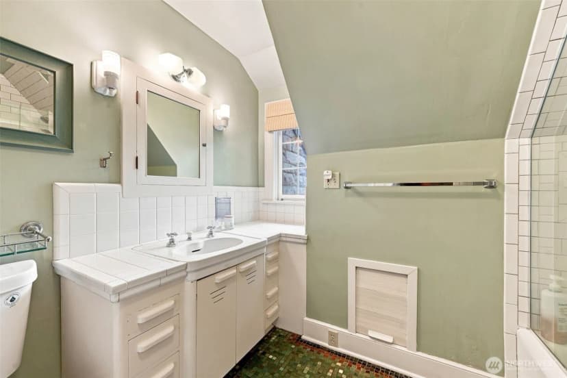Property photo for 11430 Gravelly Lake Drive Sw, Lakewood photo 26