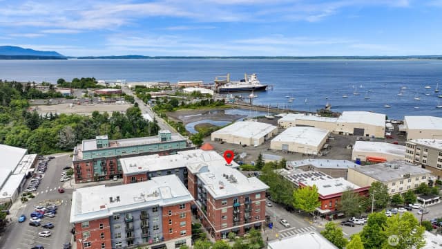 Property photo for 960 Harris Avenue #305, Bellingham photo 2