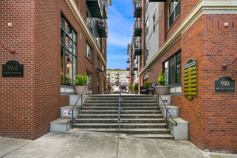 Property photo for 960 Harris Avenue #305, Bellingham photo 38