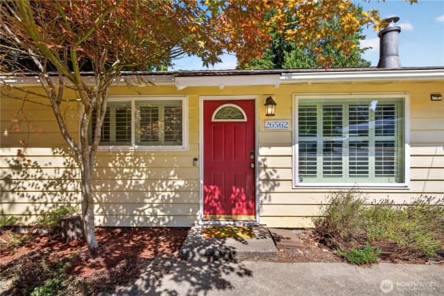 Property photo for 26562 221st Place Se, Maple Valley photo 2