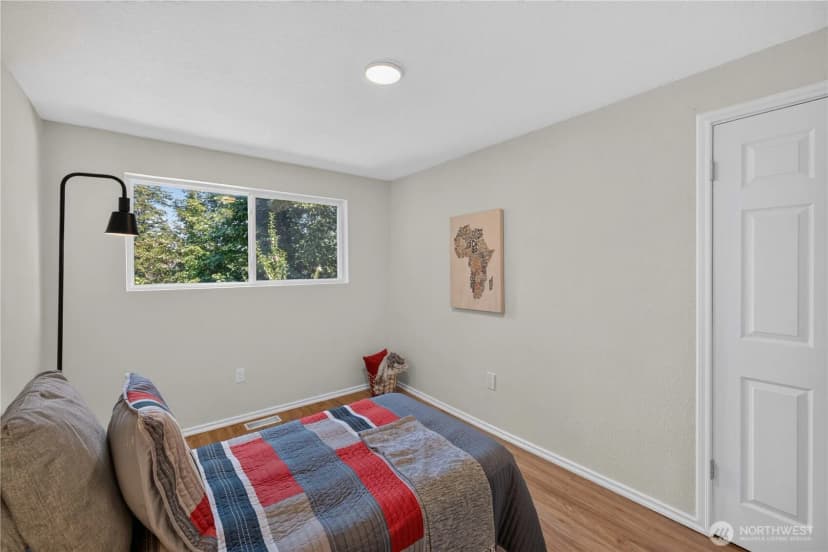 Property photo for 26562 221st Place Se, Maple Valley photo 18