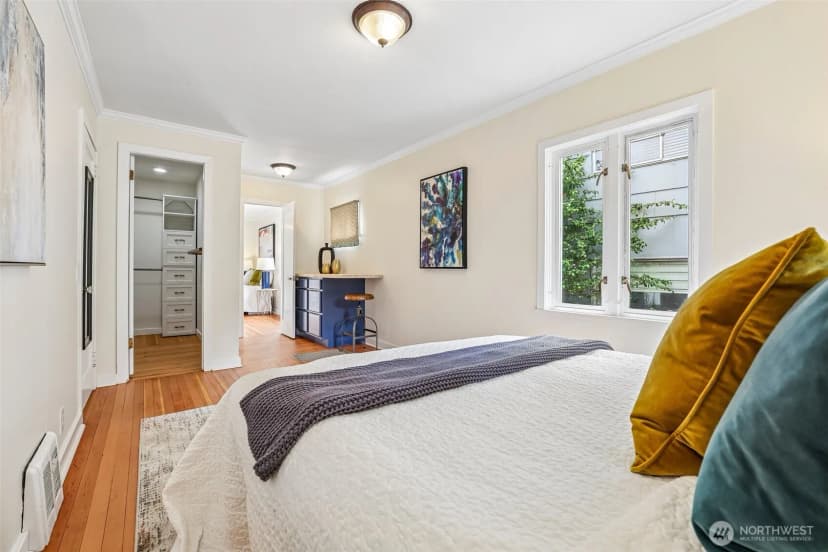 Property photo for 1025 Ne 103rd Street, Seattle photo 11