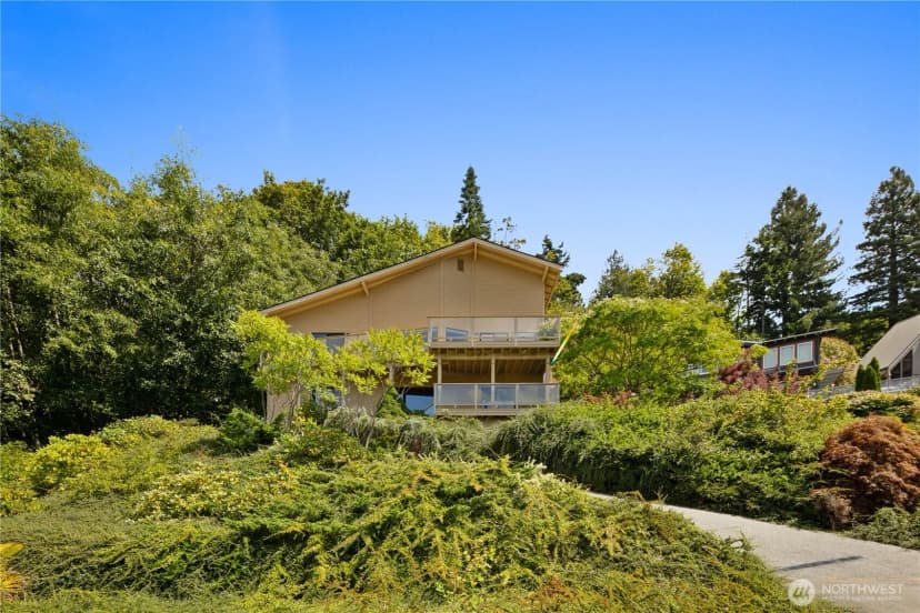 Property photo for 10015 Marine View Drive, Mukilteo photo 21