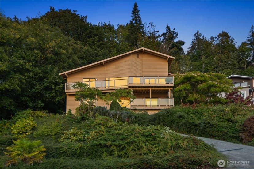 Property photo for 10015 Marine View Drive, Mukilteo photo 16