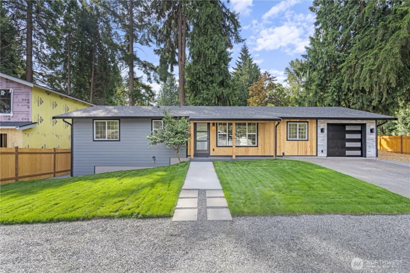 Property photo for 20921 W Richmond Road, Bothell photo 4