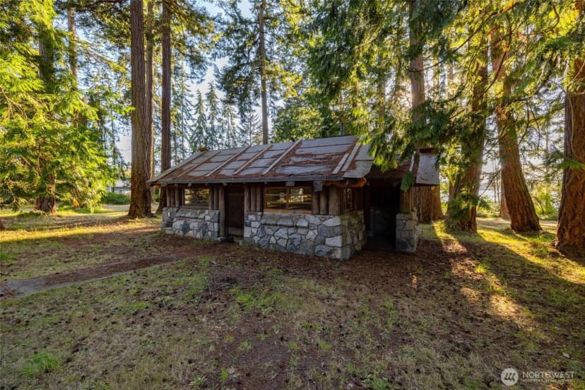 Property photo for 637 Cranberry Drive, Oak Harbor photo 30