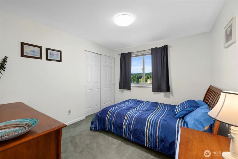 Property photo for 637 Cranberry Drive, Oak Harbor photo 16