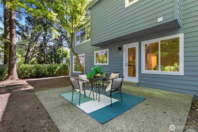 Property photo for 23216 Se 31st Street, Sammamish photo 37