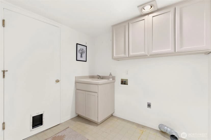Property photo for 23216 Se 31st Street, Sammamish photo 34