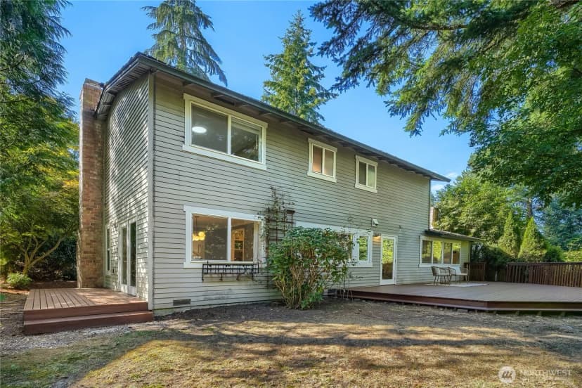 Property photo for 4842 152nd Place Se, Bellevue photo 28