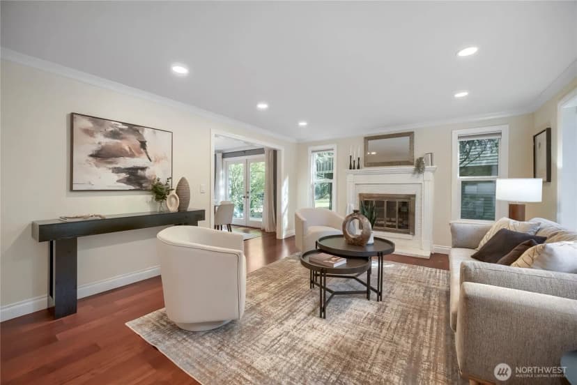Property photo for 4842 152nd Place Se, Bellevue photo 6