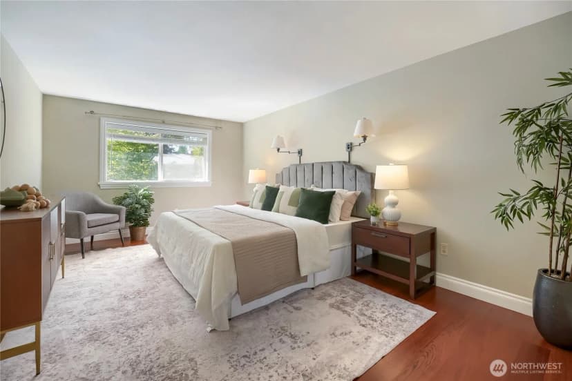 Property photo for 4842 152nd Place Se, Bellevue photo 16