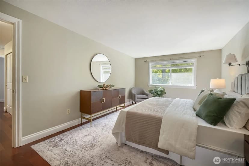 Property photo for 4842 152nd Place Se, Bellevue photo 17