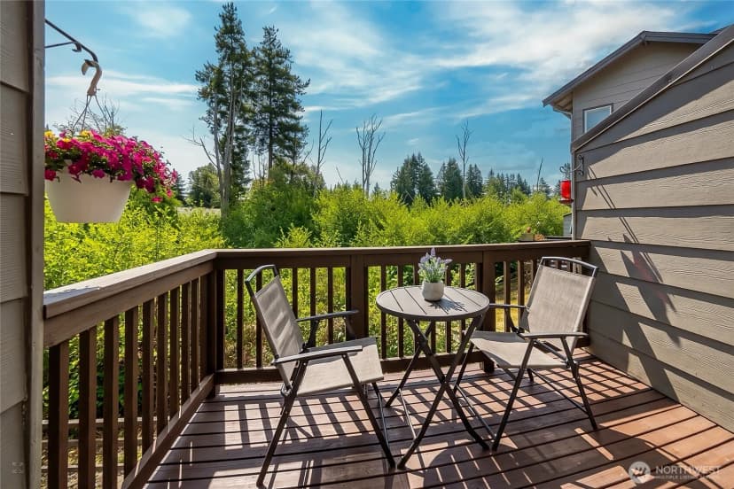 Property photo for 12915 20th Dr W #f, Everett photo 6