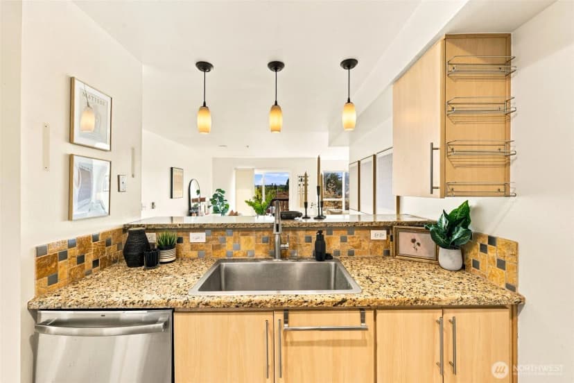 Property photo for 424 N 85th Street #308, Seattle photo 12