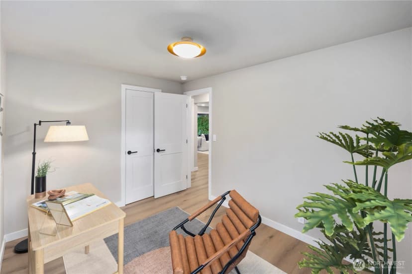 Property photo for 12520 24th Avenue Ne, Seattle photo 17