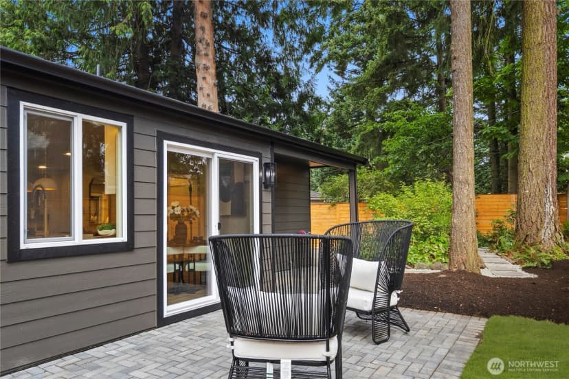 Property photo for 12520 24th Avenue Ne, Seattle photo 19